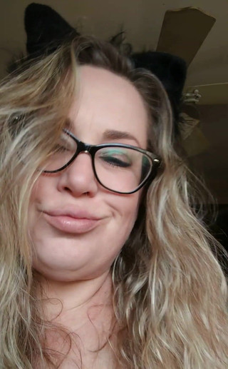 Meeeeeeooow. LilyBay73