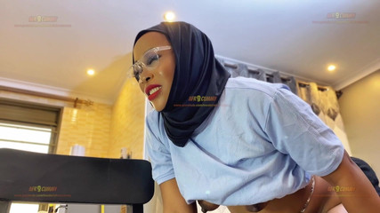 Click Here to See a Big Ass E Be Bony Stepsister Seducing and Squirts Until He Cums in His Pants