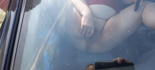 Pussy masturbation with toys in the car close-up