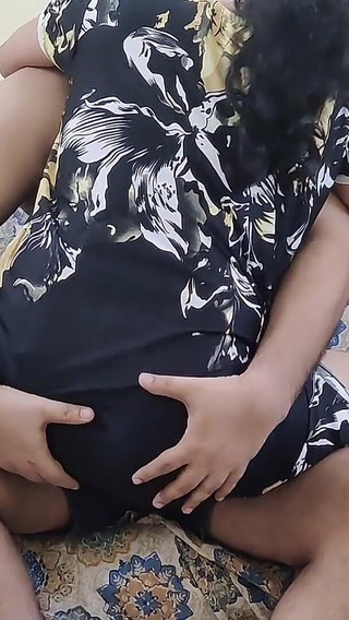 Horny Indian Mallu Bhabhi in Nighty Having Anal Sex with Landlord in Sofa, Doing Blow Job