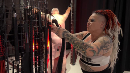 Shes Cleaning His Mind