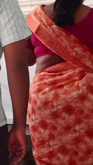 Fucking Anni / Bhabhi in Kitchen Brother-in-law Devar Bhabhi Sex - Ep 1