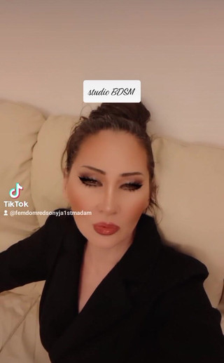 How Beautiful We Are, Aren't We, When We Are Behind Various Fitters, We Are, but Here People Don't Come to See Fake Beauty