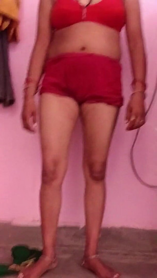 Bibi Ne Pura Maja Diya Niche Letakar Ghodi Bana Ke