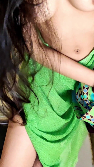 Indian Boy Got Naked with the College Teacher and Fucked Her