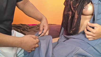 Beautiful Hijabi Girl Missionary Sex with Stepbrother