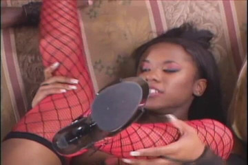 Black African With Huge Black Cock Fucks Hottie Babe