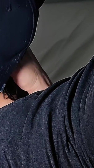 She Sucked Me Until I Came in Her Velvety Mouth.