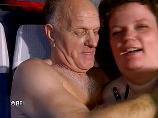 Xkiss - oma bompa bomma part1