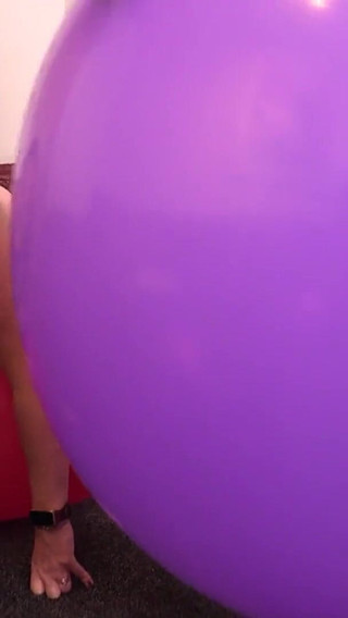Naughty Marie and Luci Clare Balloon Popping