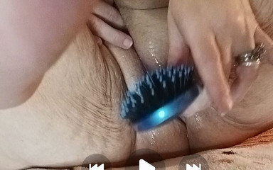 Filthy Bitch Is up Close N Personal with That Brush Look Out Shes Gushing a Waterfall Out Her Cunt