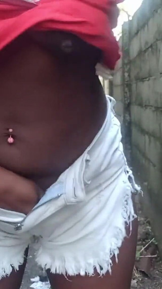 Striptease Shaking My Booty Spreading Rubbing My Pussy Outdoors