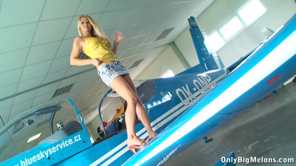 Nikita Pilot Valentin