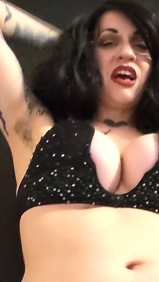 Hela's War on Christmas Staring Jessica