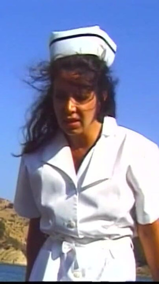 Threesome Vintage Fuck for Three Lesbians