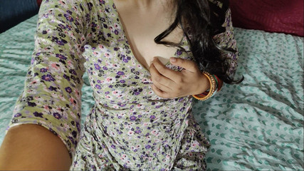 Instagram Model Kavita Fucked Hardcore by Big Cock with Videographer