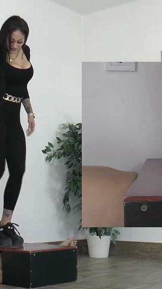 Slave's Orgasms Under Mistress Cleo's Platform Shoe Pp