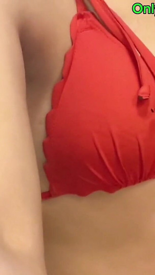 Teen Japan Girl Go to Bath Room for Sit She Really Happy There