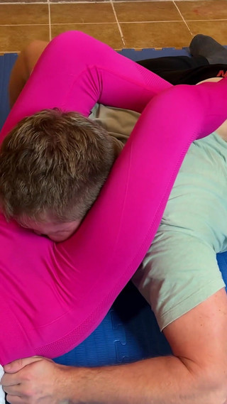 Defeated in Wrestling Headscissors Made to Smell Pussy