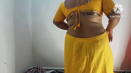 Clever Devar Fuck Hot Bhabhi in Hindi Audio.