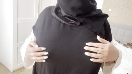 Algerian Aunty with Big Tits in Hijab