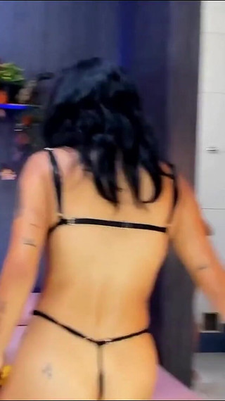 Lesbians Have a Party of Ass Licking and Masturbation with Vibrator