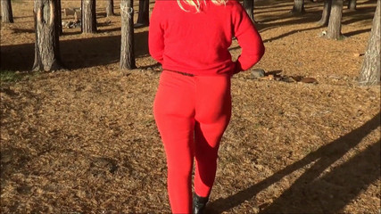 Big ass in Leggings red