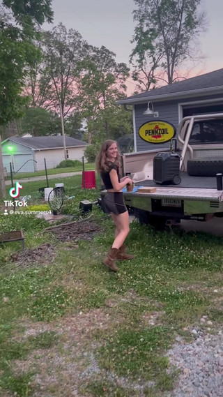 Petite Blonde PAWG Eva Summers 2025 Tiktok Outdoor Summer Fun