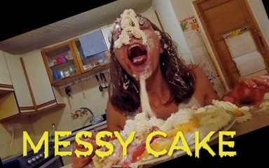 Messy Cake Face