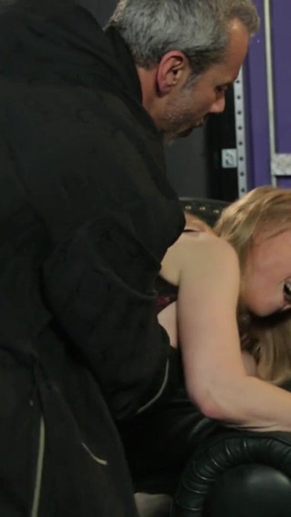 Super sexy Nina Hartley rides big dick