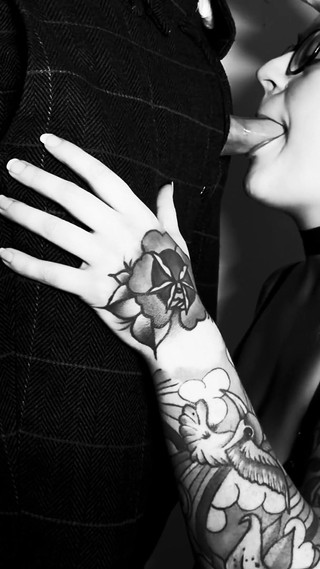 Good Girls Know Their Place Side View Blowjob Big Cumshot