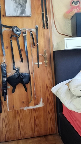 Slave Plays with Herself