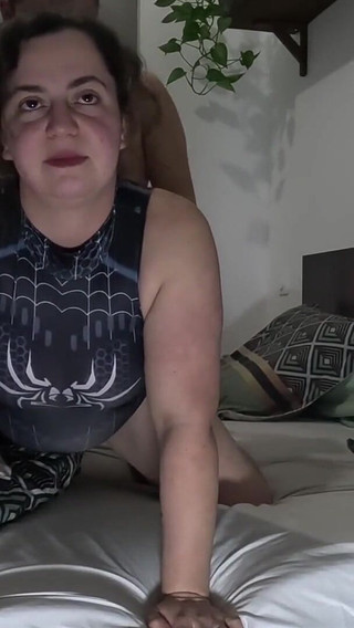 Cosplay Spiderwoman Blowjob and Creampie