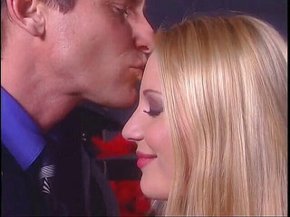 Blond bitch getting dp fucked