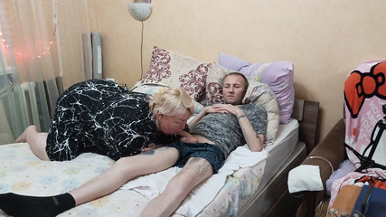 Mother-in-law Sucks All the Sperm to the Last Drop From the Penis