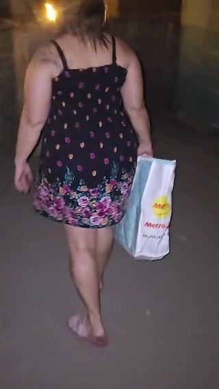 I Meet a Mature Woman in a Miniskirt on the Street