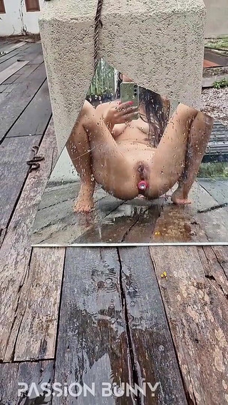 Nude Walking and Pissing Games