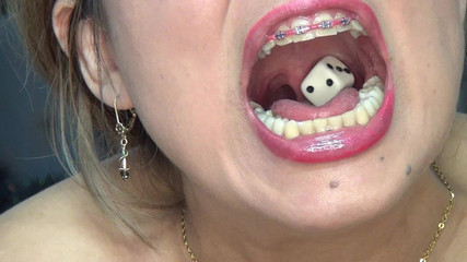 I Swallowed 12 Big Dice!!