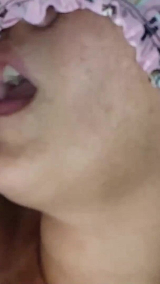 Amazing Cum Slut Housewife Addicted to Sperm