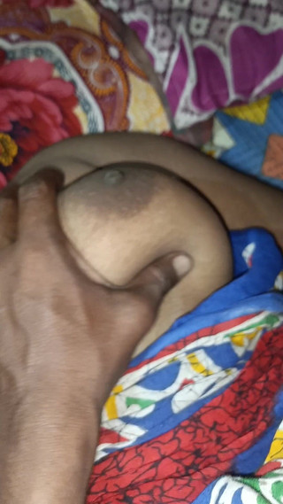 Indian Bhabhi Sex Village Housewife