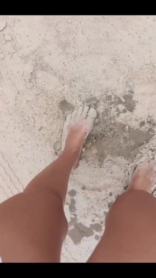 I Secretly Love Spotting Beaches