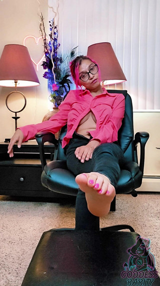 Goddess Rarity Cucks Her Boss in His Office