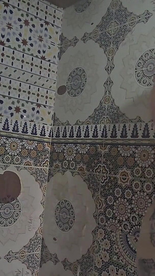 Peephole Shower Morocco