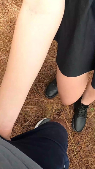 Yenifer Chp - Beautiful Girl Has Sex in the Forest with a Stranger