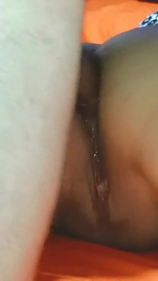 Mexicana Puta En Cuatro Patas Se Deja Llenar El Culo De Leche Del Mejor Amigo De Su Marido