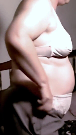 Danielle: Peeker Video of Danielle Amateur BBW Changing