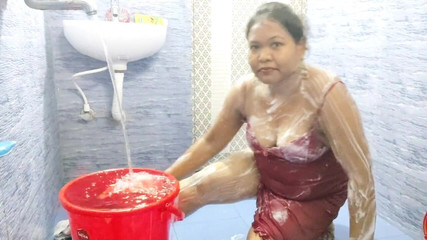 Indian Housewife Sexy Lady Show Part 5