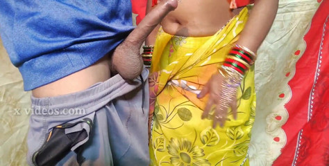 Best First-time Wife Hot in Saree Sex
