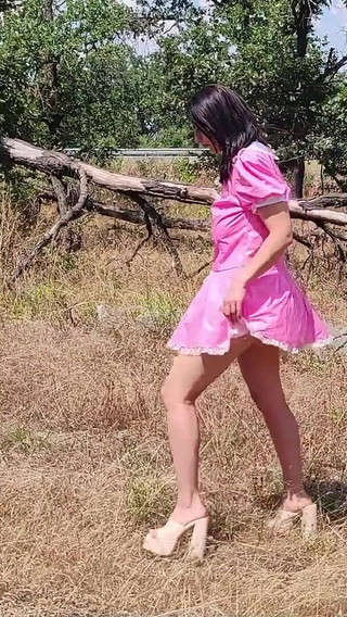 A Slave Slut Shows off Her Pink Ass on the Highway