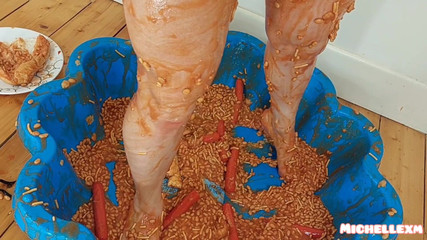 Feet in Beans and Sausages, Foot Worship Sesy Soles